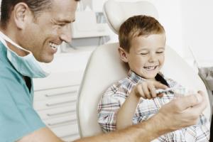 كيف لا تخاف من طبيب الأسنان: طرق فعالة ونصائح عملية